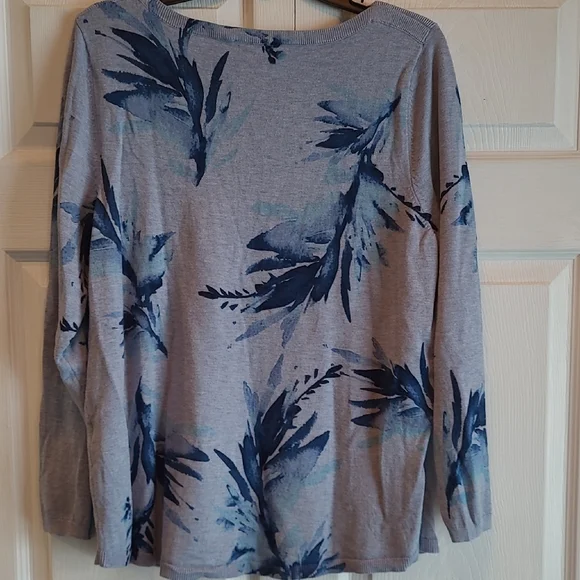 Chico's Ella Painterly Bateau Pullover SweaterColor: PASSPORT BLUESize: 2 (12/14 - Picture 6 of 6